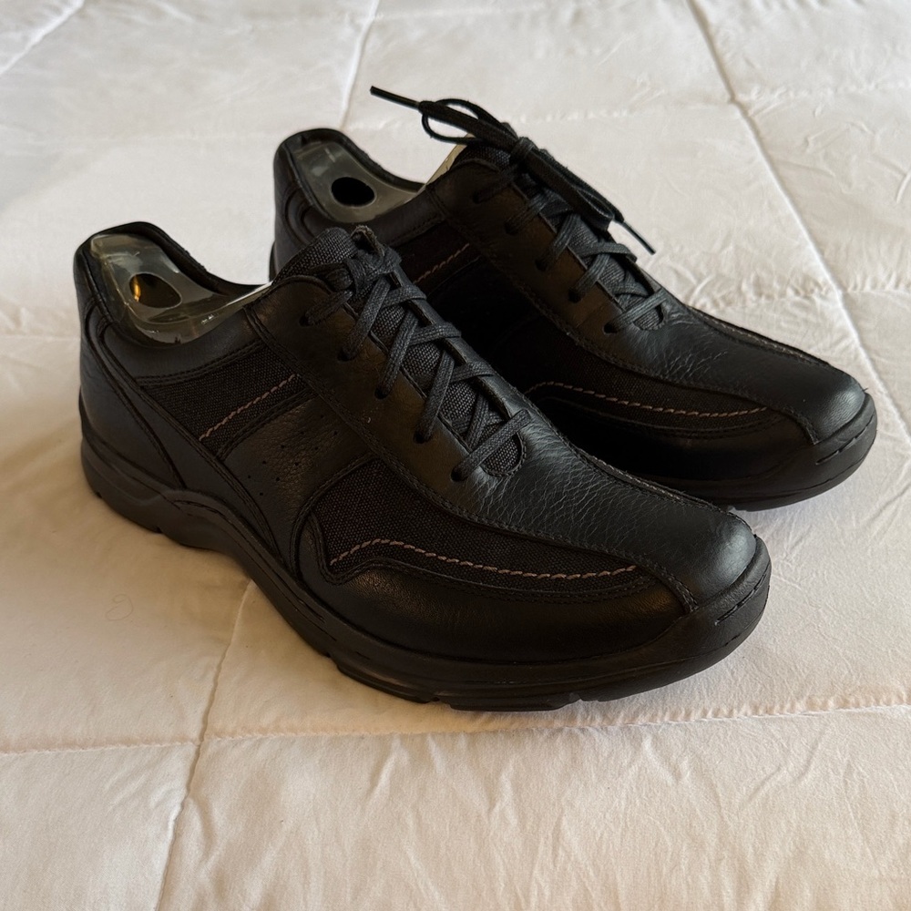 CLARKS MENS XTR LITE BLACK OTHER LEATHER LACE UP SHOES NEVER WORN SIZE 9